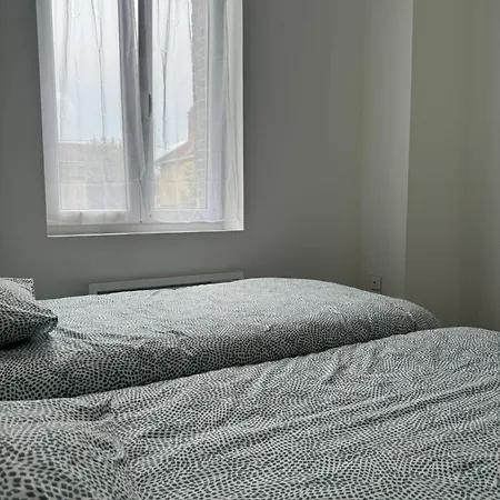 アパート Philomene